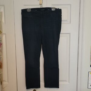 Liverpool Women's Crop Jeans